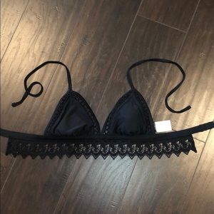 Xhilaration black triangle bikini top never worn